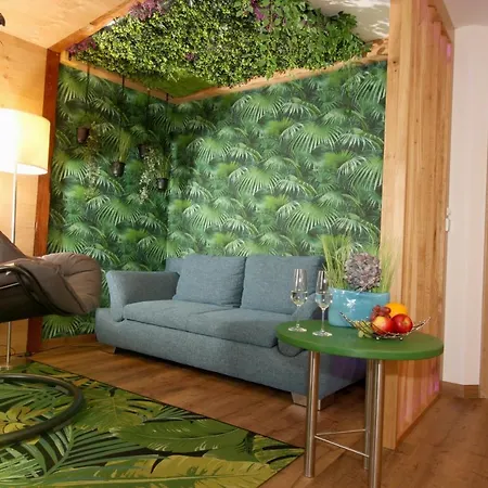 Altstadt-hotel 4*