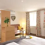 Altstadt-hotel Hotel 4*