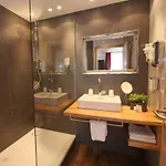 Ξενοδοχείο Altstadt-hotel 4*