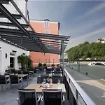 Altstadt-hotel Hotel