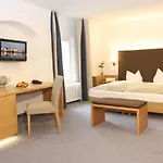 Altstadt-hotel Ξενοδοχείο 4*