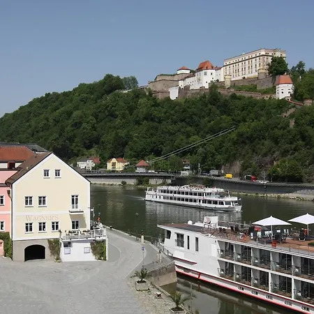 Altstadt-hotel