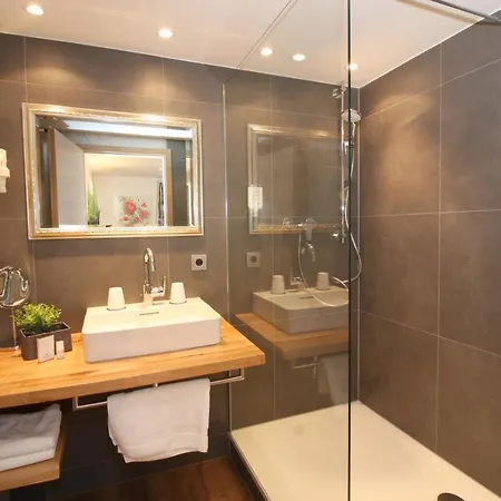 Altstadt-hotel Hotel 4*