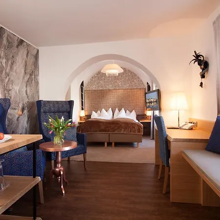 فندق Altstadt-hotel